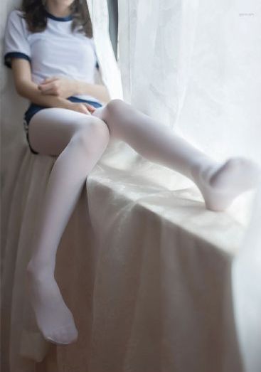 女人逼操女人逼操_4K高清免费观看