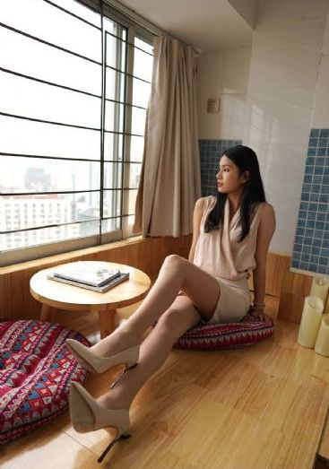 领导在办公室含我奶头小说_蓝光在线观看