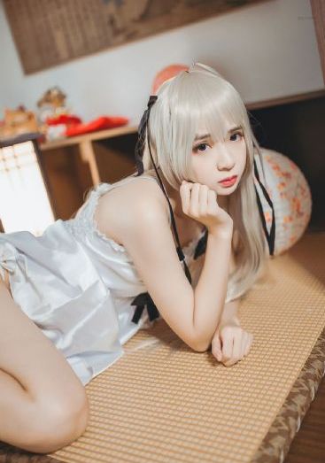 色逼综合成人_BD英语高清完整版播放