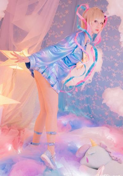 日韩成年男人深夜在线_剧情片电影完整版在线观看
