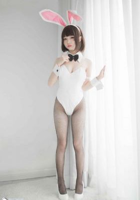 动漫美女打光屁股_剧情片在线观看电视