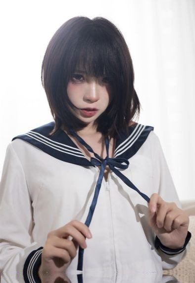 亚洲欧美国产—区二区三区_英文版字幕
